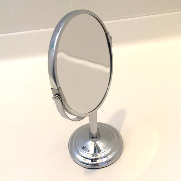 Makeup Mirror - Picture 2 of 5